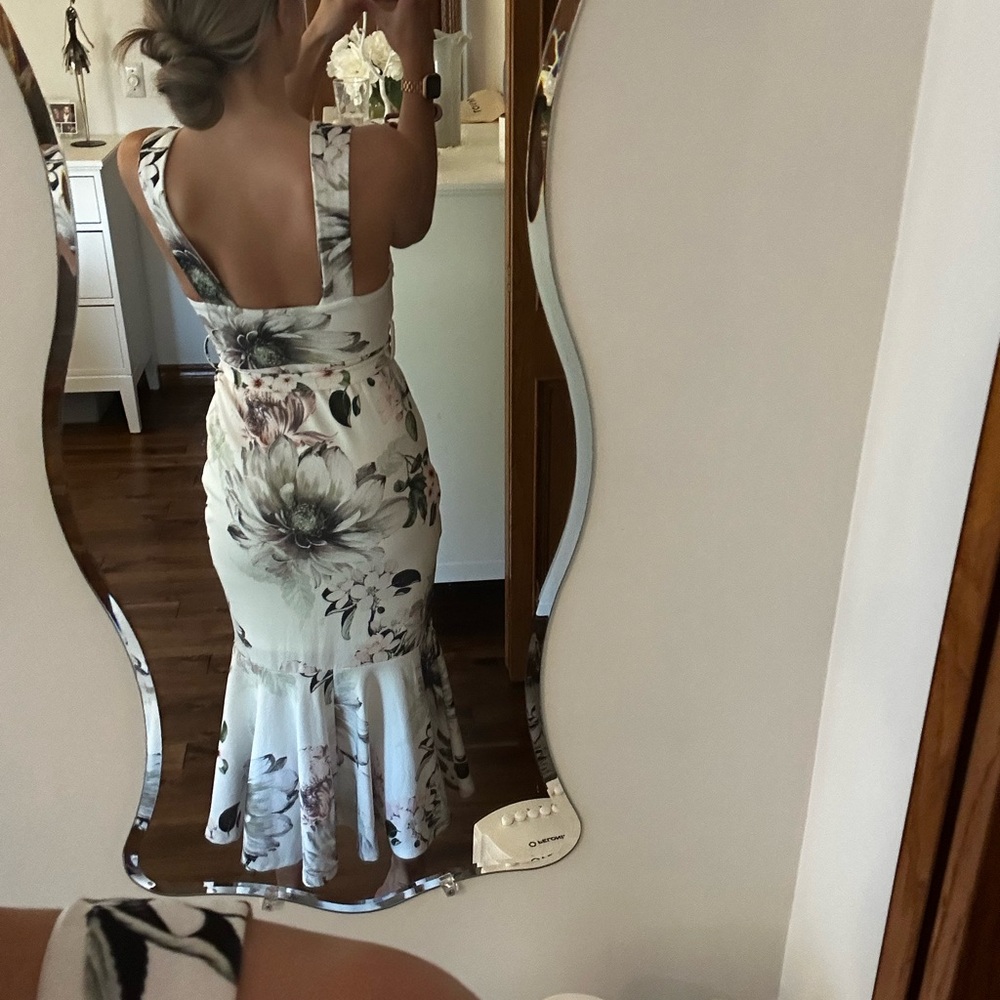 Floral low Marilyn Monroe dress - Picture 5 of 8